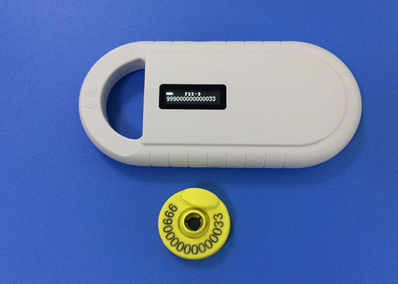 สแกนเนอร์สัตว์ขนาดใหญ่ RFID สำหรับสแกนเนอร์สัตว์เลี้ยง / สุนัขเครื่องอ่านการ์ดสัตว์