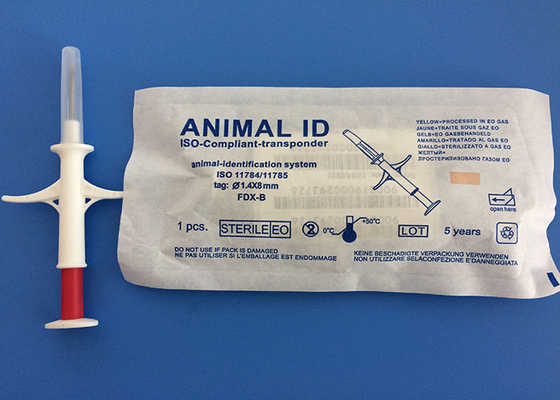 134.2 KHz Dog ID Chip Animal ID Microchip การแก้ไขที่นําไปสู่การระบุสัตว์ที่แม่นยําและปลอดภัย