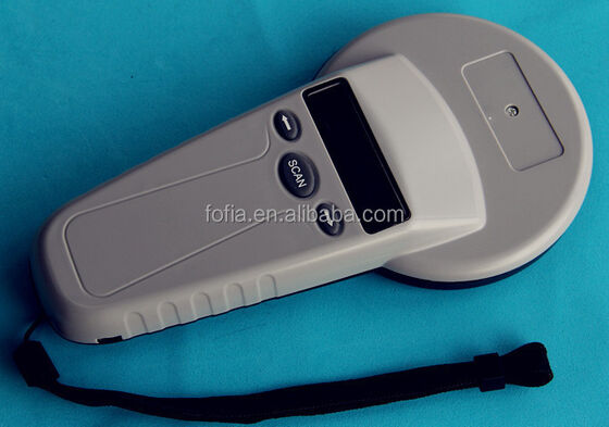 อุปกรณ์ระบุสัตว์เลี้ยง เครื่องสแกนไมโครชิปพกพาทํางานในความถี่ 125khz 1342khz สําหรับการสแกน RFID ของสัตว์เลี้ยง