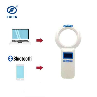 เครื่องอ่านมือถือ RFID PT200 พลาสติกที่ทนทานพร้อมหน้าจอ OLED 128x64 โปรโตคอล ISO11784 / 5 การอ่านระยะไกลสำหรับสัตว์เลี้ยงและการใช้งานในฟาร์ม